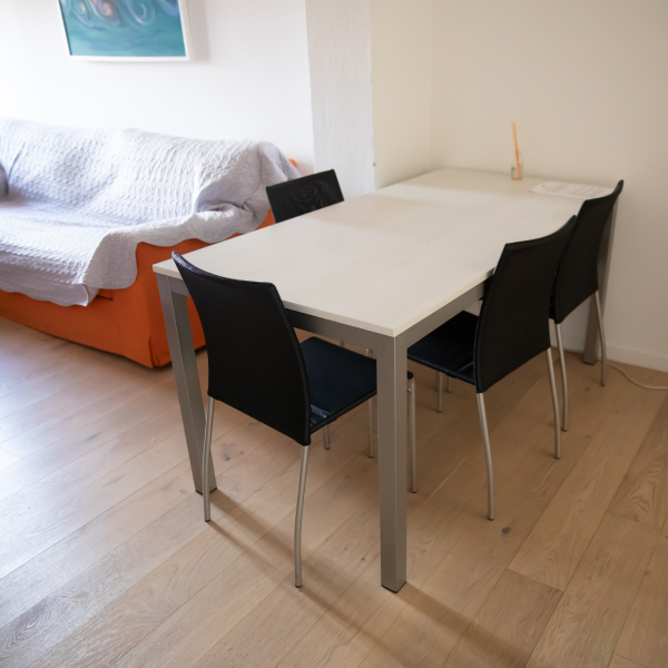 Interno della casa ospitale
